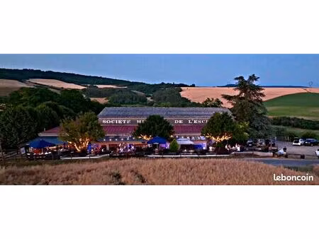 resraurant bar ecurie