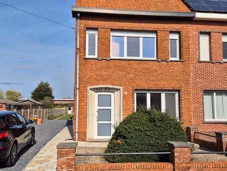 huis te huur in geel met 3 slaapkamers