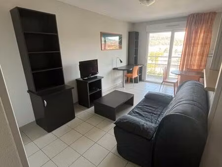 f2 meublé hopital nord