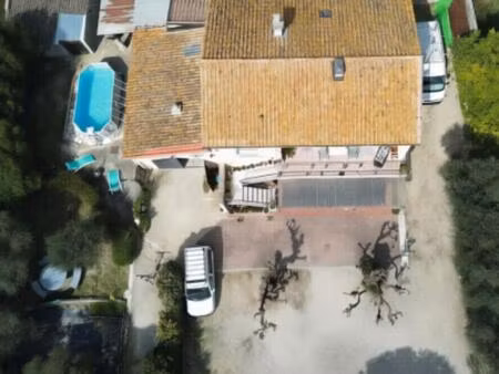 bedarrides: au calme et proche du centre