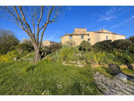 savasse  maison en pierre de 165 m2