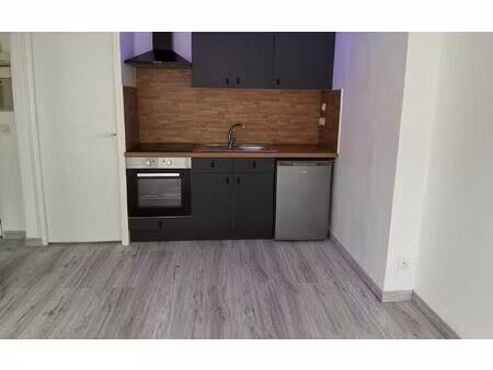 location appartement  m² t-2 à gien  450 €