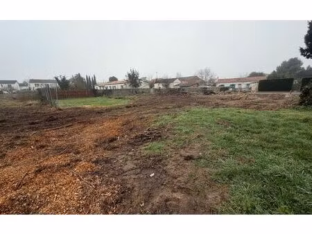 terrain saintes m² t- à vendre  66 300 €