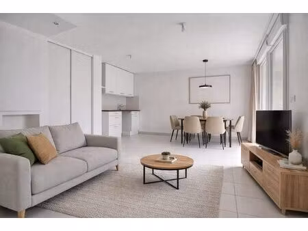 chamalières centre t3 avec terrasse dans résidence récente