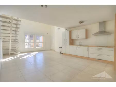 vente appartement 4 pièces 87 m² à sergy (01630)  418 000 €