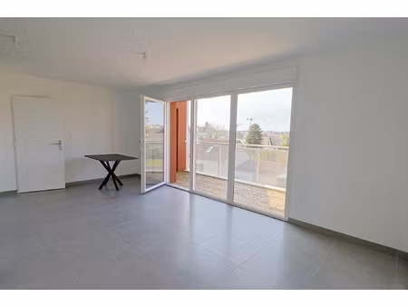 apt t3 neuf achevé de 65 m2 avec terrasse - saint-pryvé-sain