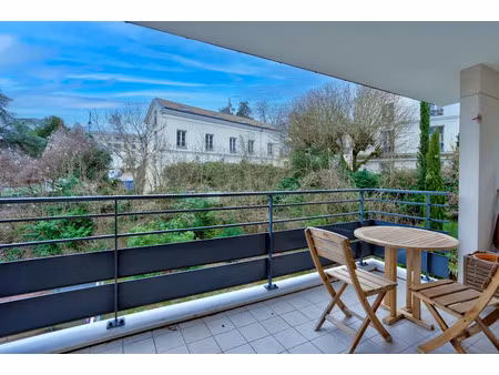 vente appartement 4 pièces 92 m² à ville-d'avray (92410)  625 000 €