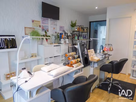 vente commerce 100 m² fayence (83440)