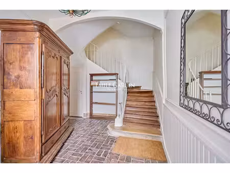 vente maison 6 pièces 133.82 m² à versailles (78000)  1 100 000 €