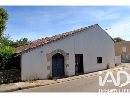 vente maison 7 pièces 120 m² roches-prémarie-andillé (86340)