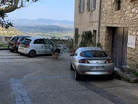 maison de village historique dans un emplacement de choix