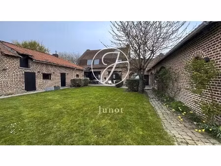 maison de luxe à vendre à quesnoy-sur-deûle : 1 250 000 € | 458m²