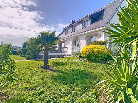 belle maison familiale avec piscine à 300 m du port