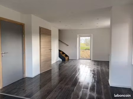 beau duplex t3 à 5 minutes de sarrebourg et ses commerces  à quelques pas de la forêt