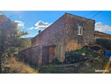 maison en pierre à rénover