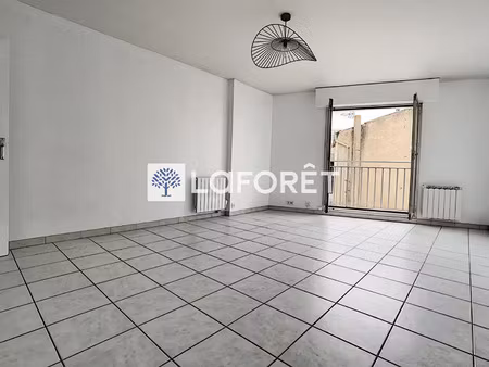 location appartement 3 pièces à thouars (79100) : à louer 3 pièces / 62m² thouars