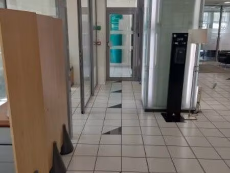 location commerce 542 m² à perpignan (66000)