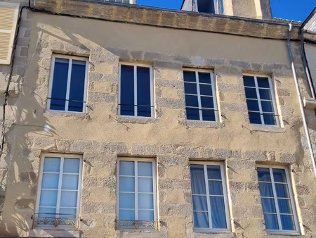 ensemble de plusieurs appartement en centre ville !