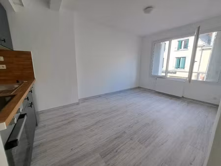 location appartement 2 pièces 33 m² à gien (45500)  440 €