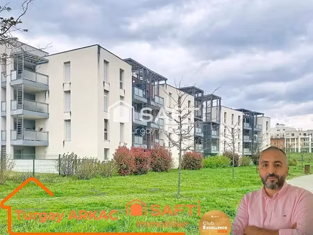 vente appartement 2 pièces 43 m² à l'isle-d'abeau (38080)  155 000 €