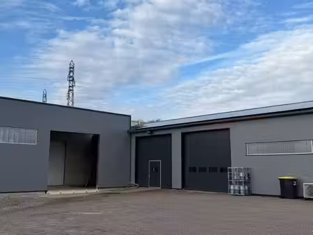 location local d’activités dracy-le-fort 71640 380m²