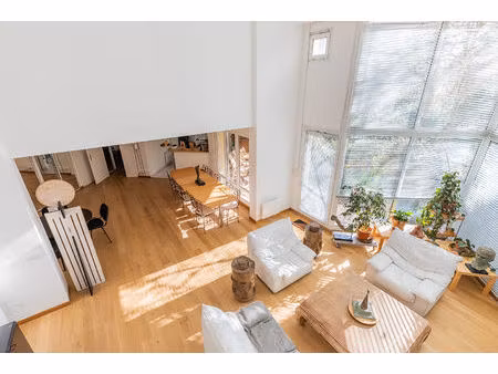 triplex d'architecte avec jardin  dpe d  emplacement privilégié à deux pas du centre-ville