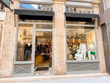 location commerce lyon 6 69006 101m²