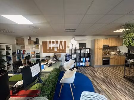 vente local d’activités bouc-bel-air 13320 390m²