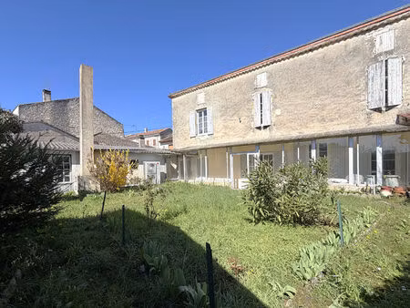 laroque timbaut - maison de maitre en pierre de 6 pièces avec 4 chambres  - 165 000 €