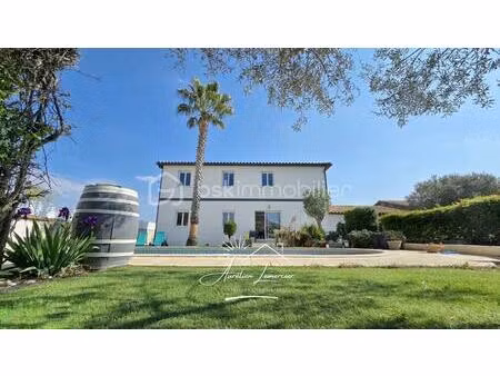 villa 6 pièces 180 m² sur un terrain de 600 m² - clarensac