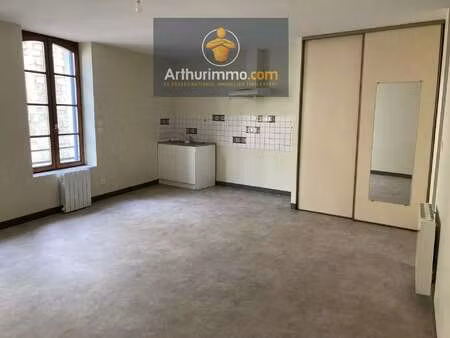 location appartement 2 pièces à josselin (56120) : à louer 2 pièces / 43m² josselin