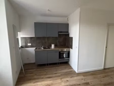 location appartement 1 pièce 23.07 m² à pons (17800)  400 €