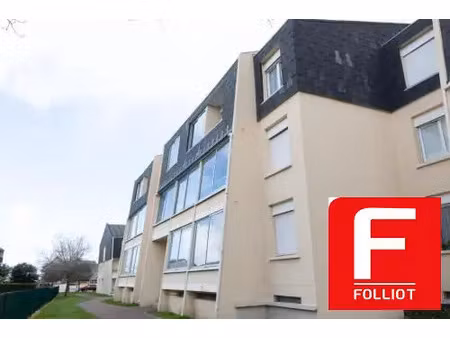 location garage box et parking à courseulles-sur-mer (14470) : à louer / 14m² courseulles-