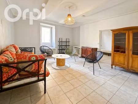 location meublée appartement 3 pièces 72.5 m² à aubenas (07200)  420 €