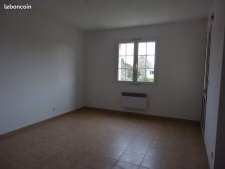 loue appartement f3 à folelli