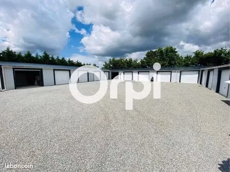 garage 24 m² surgeres