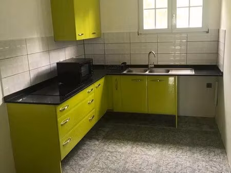 location f3 vert pré