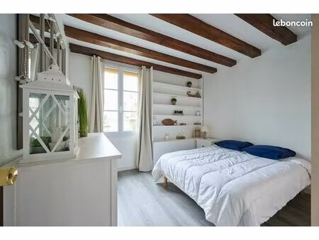 2 pieces meubles 46 m2 paris 5 eme