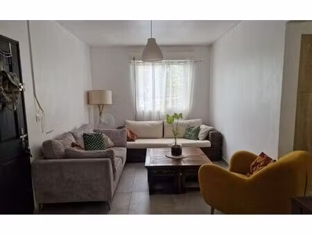 location appartement  67.81 m² t-3 à remire-montjoly  1 290 €