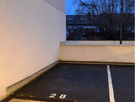 place de parking à louer - juvisy