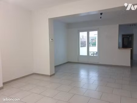maison 5 pièces 90 m²