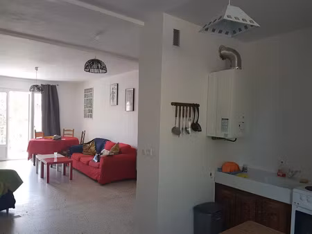 location meublée appartement 4 pièces 80 m² à corte (20250)  750 €