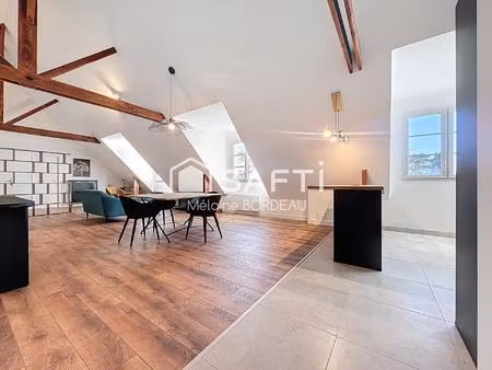 appartement meublé refait à neuf  3 chambres  centre bourg