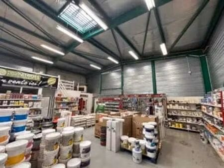 vente entrepôt 990 m²