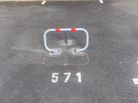 a louer parking residence zola mondeville