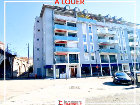 place de parking - voiron centre