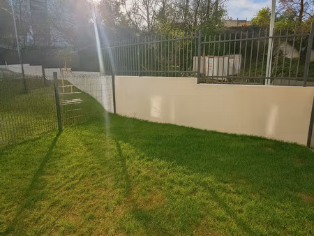 maison mitoyenne neuve avec jardin et garage-quartier merlan