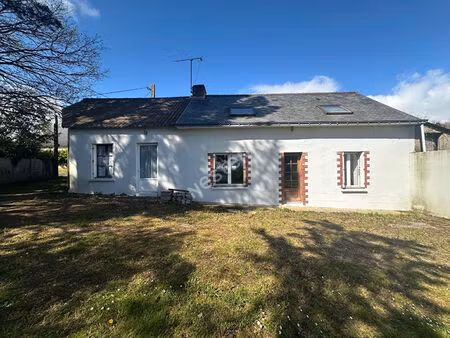 maison de 6 pièce à missiriac (56140)