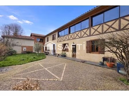 ensemble d'habitations - idéal famille ou projet locatif grâce à son agencement