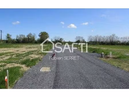 terrain 685m2